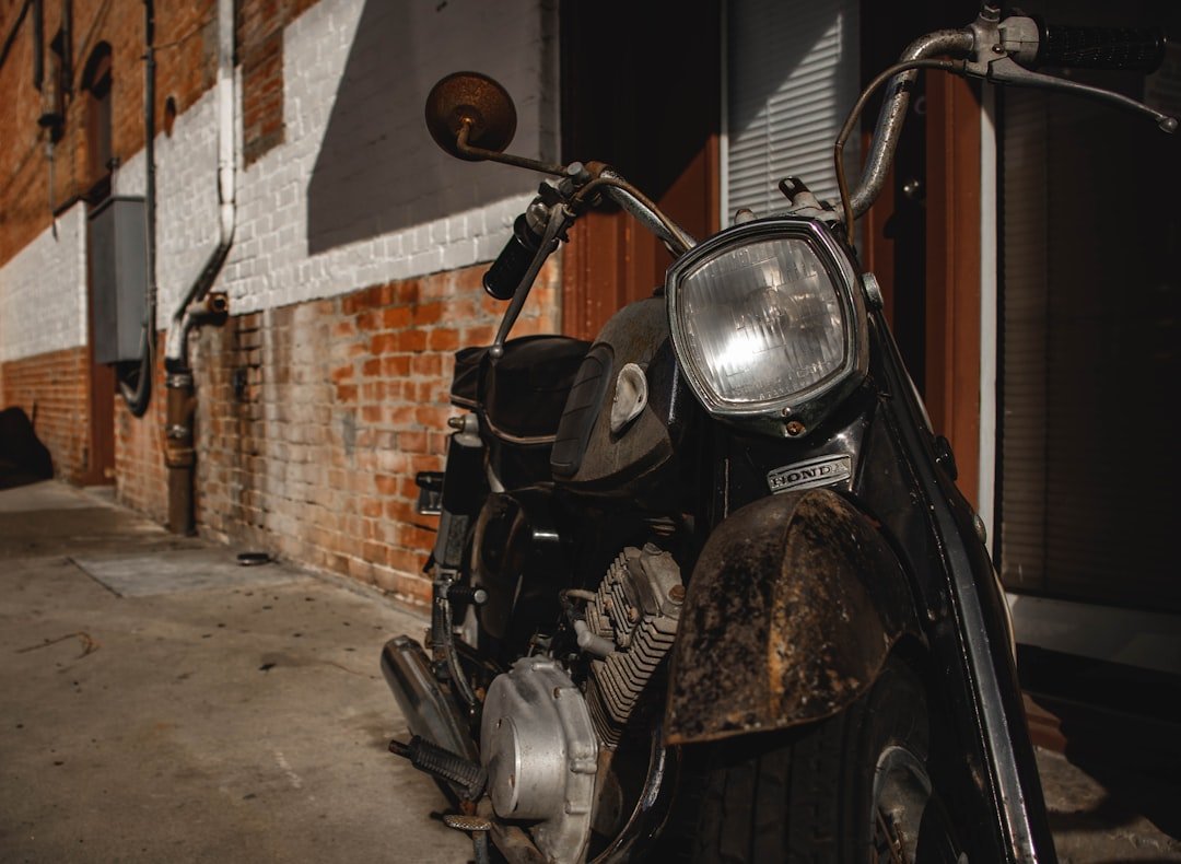 black standard motorcycle